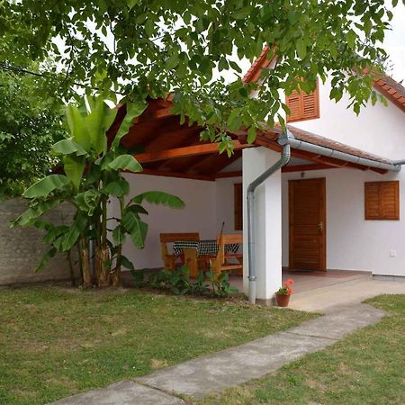 Apartment Balatonbereny 8 エクステリア 写真