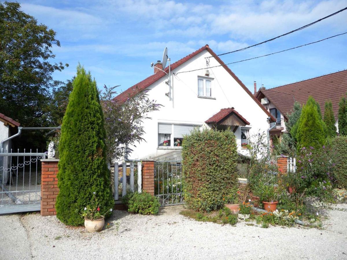 Apartment Balatonbereny 8 エクステリア 写真